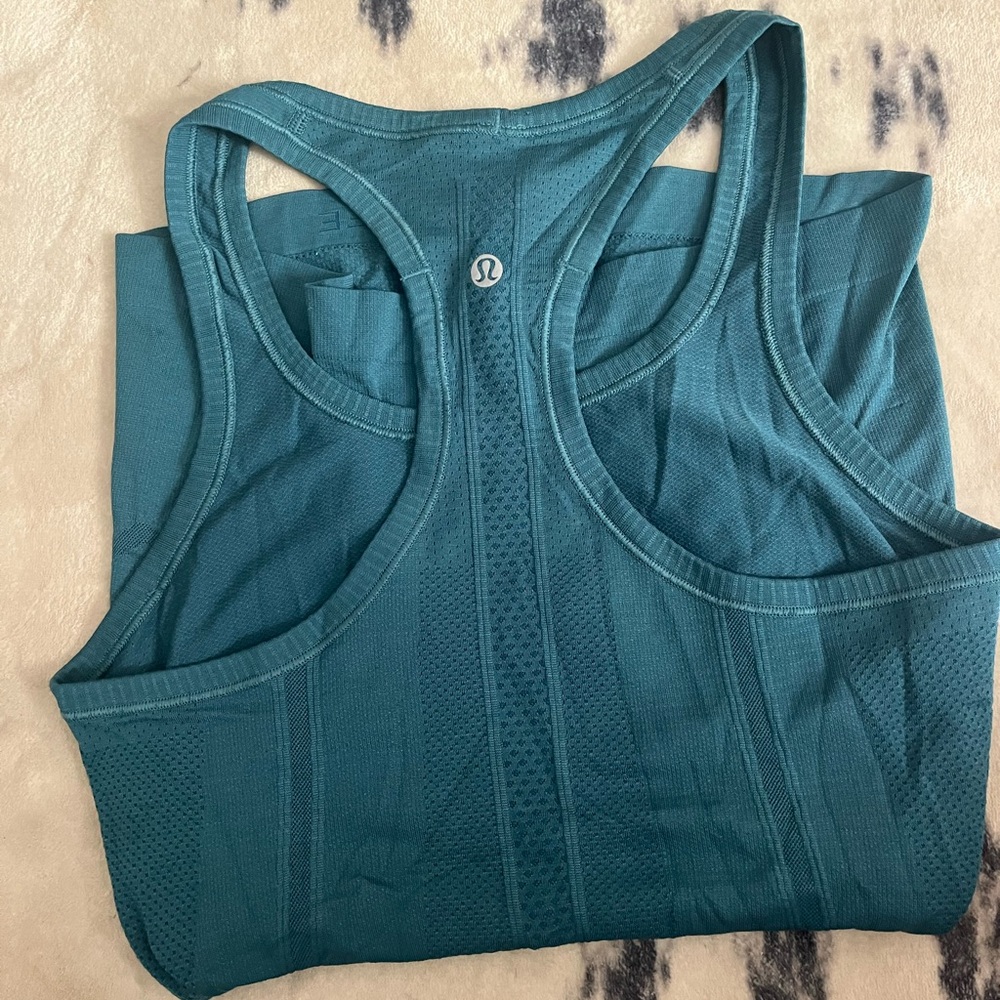 Lululemon Swiftly tank